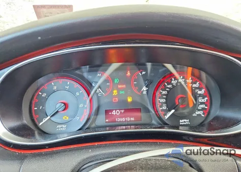 2014 Dodge Dart Sxt z USA, uszkodzony, nr VIN 1C3CDFBB2ED906609